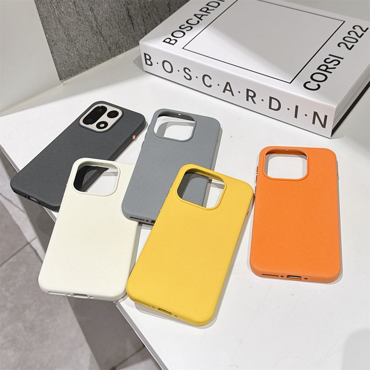 Étui magnétique de luxe en grè - Matte Hard Pc Back Case avis et prix