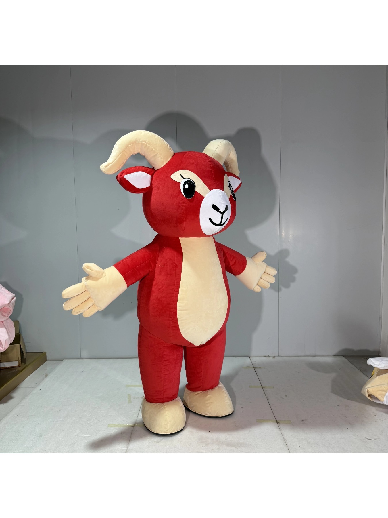 Costume de mascotte chèvre rou - Chargers avis et prix